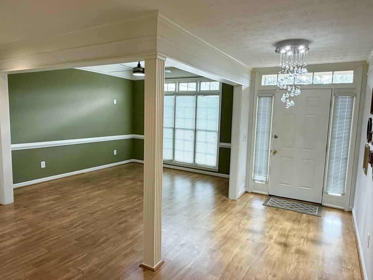 8089 Glen Valley Dr - Photo 4 of 25