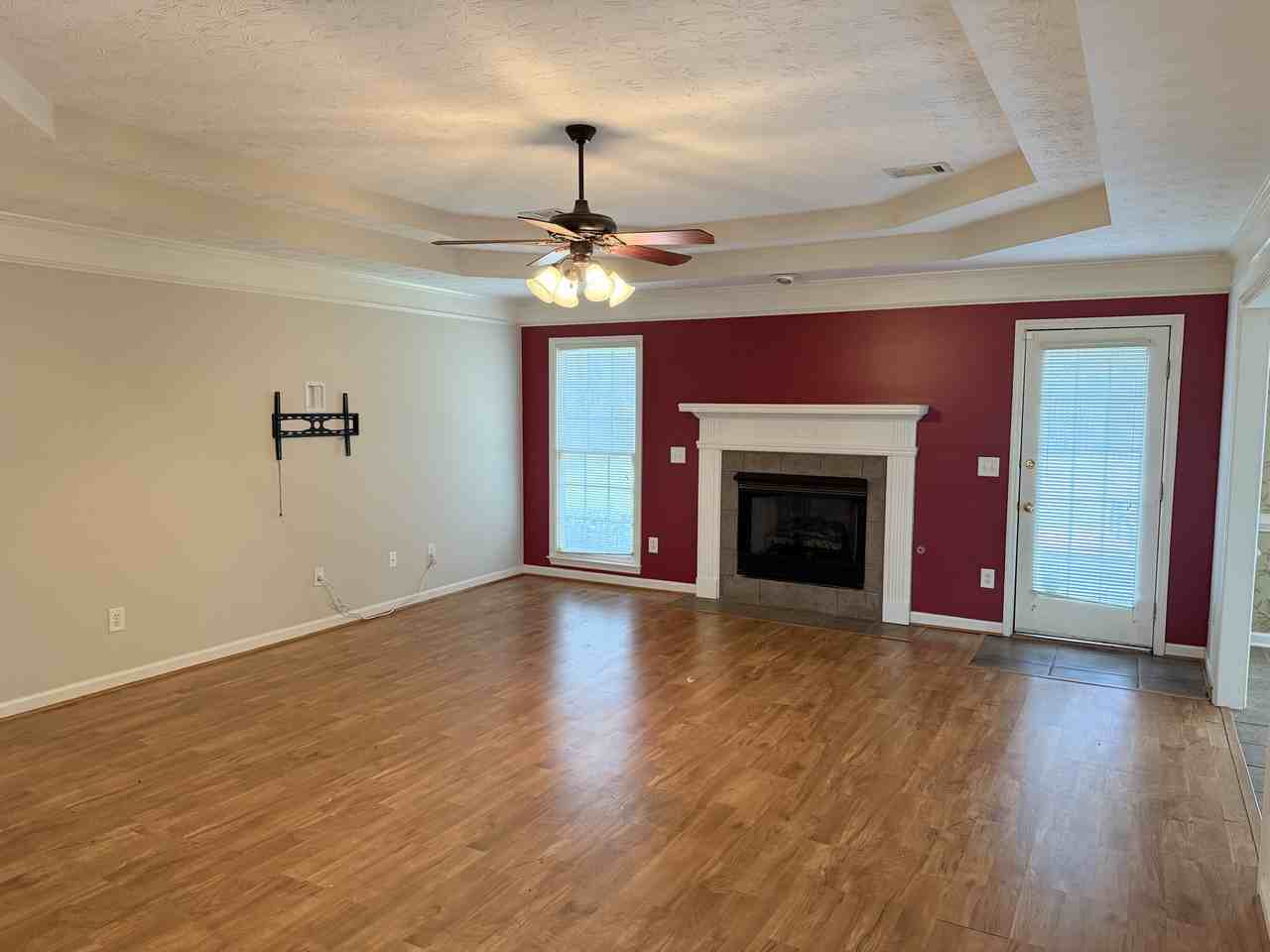 8089 Glen Valley Dr - Photo 5 of 25