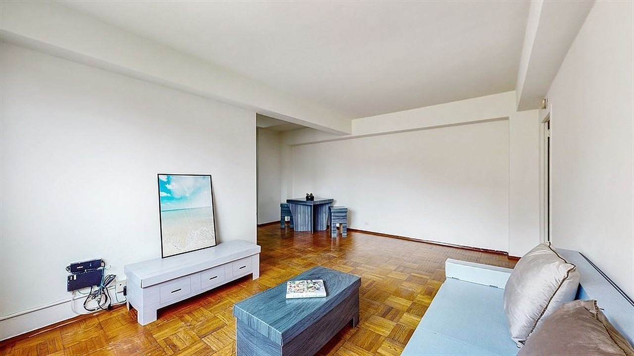 1469 East Ave #8H - Photo 2 of 8