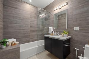 featured image of 252 9th St