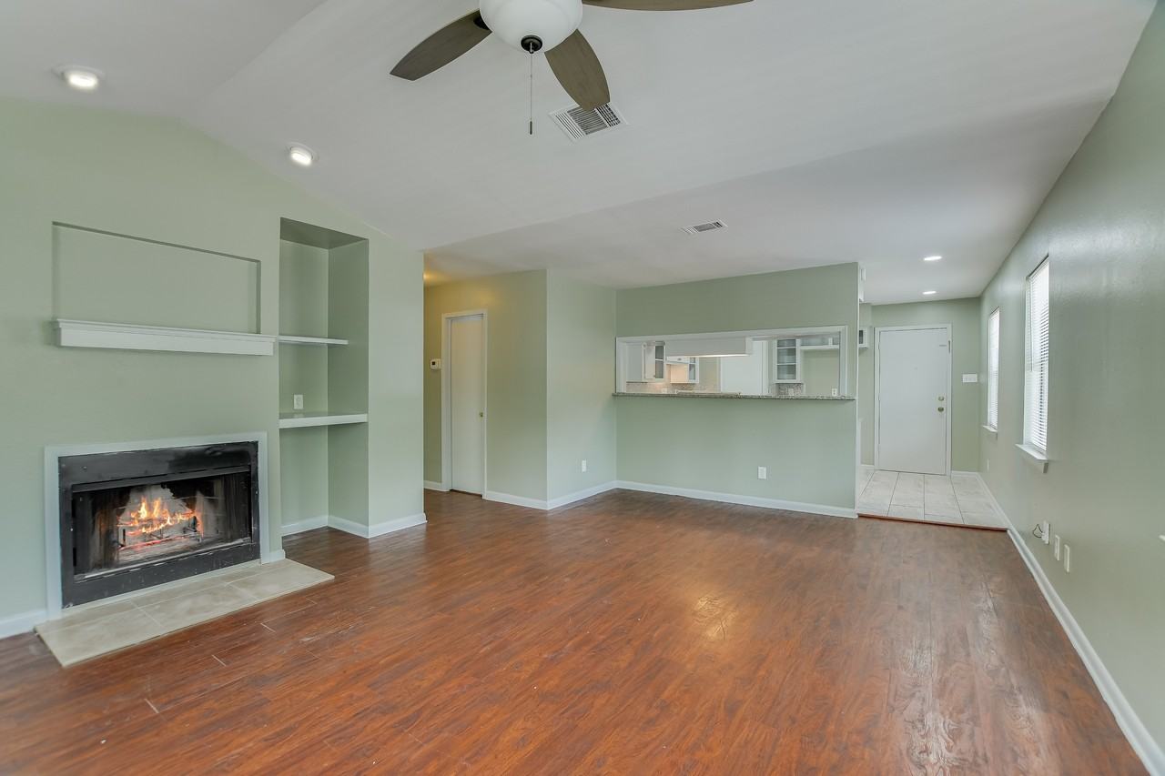 3414 Hollywood Ave - Photo 7 of 27