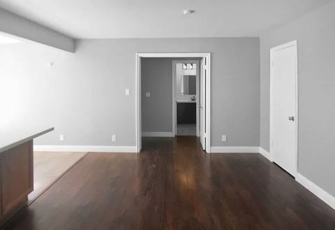 99 Streamwood - Photo 3 of 12