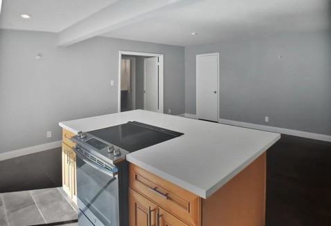 99 Streamwood - Photo 6 of 12