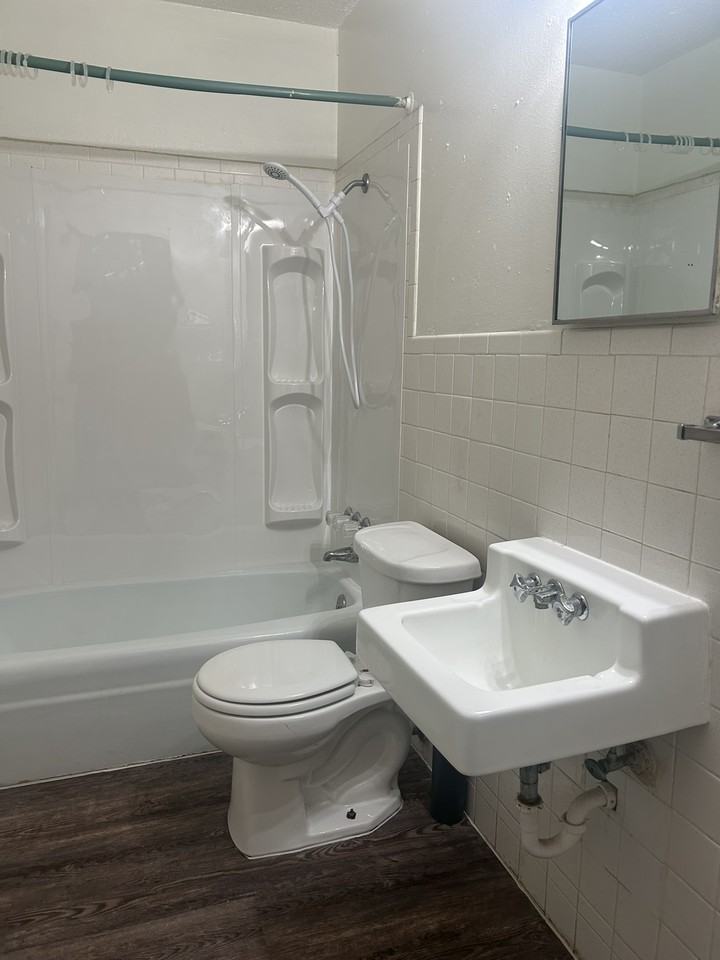 108 Concrete Cir #14 - Photo 6 of 7