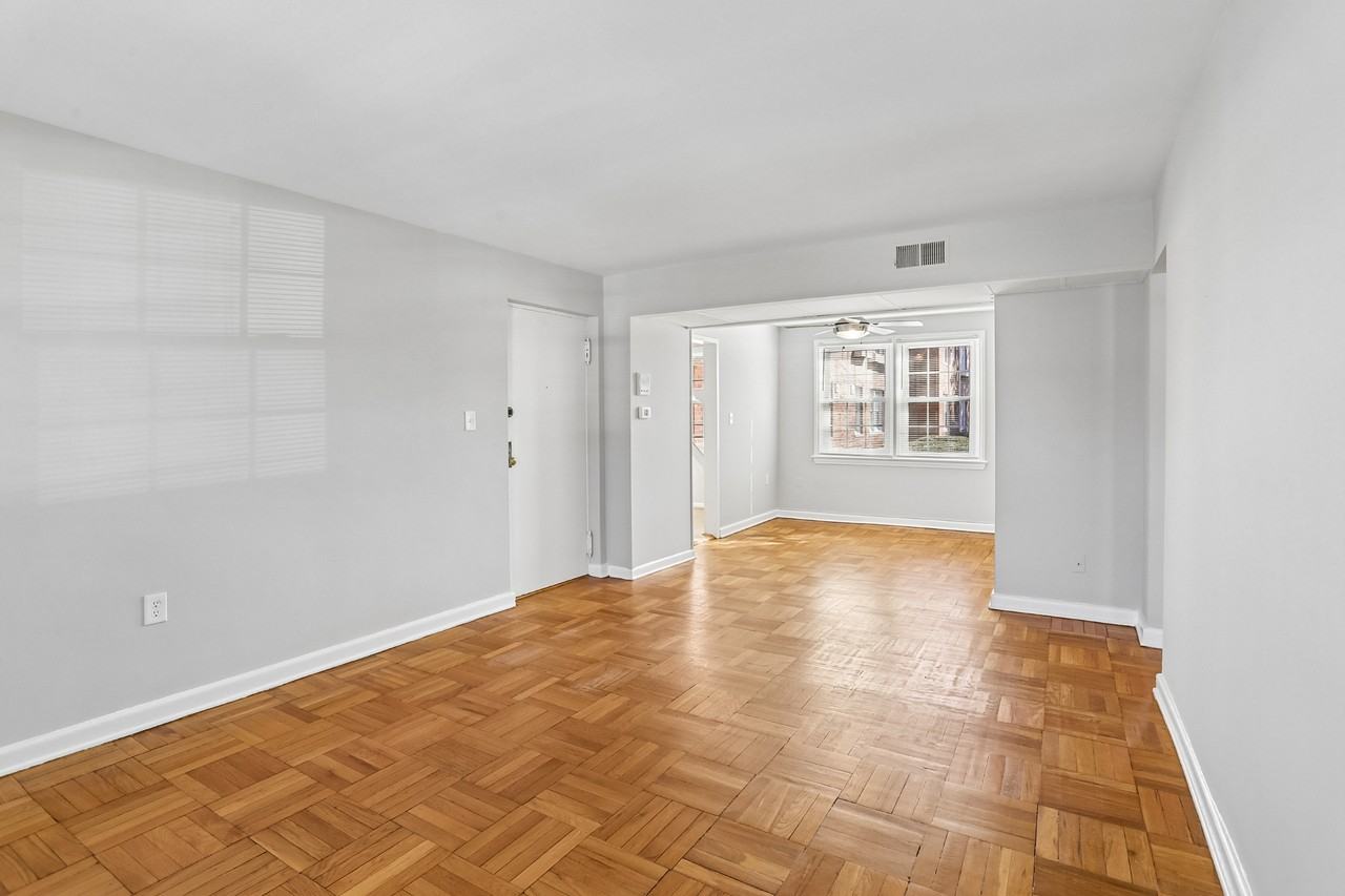 6507 10th St #A2 - Photo 4 of 36