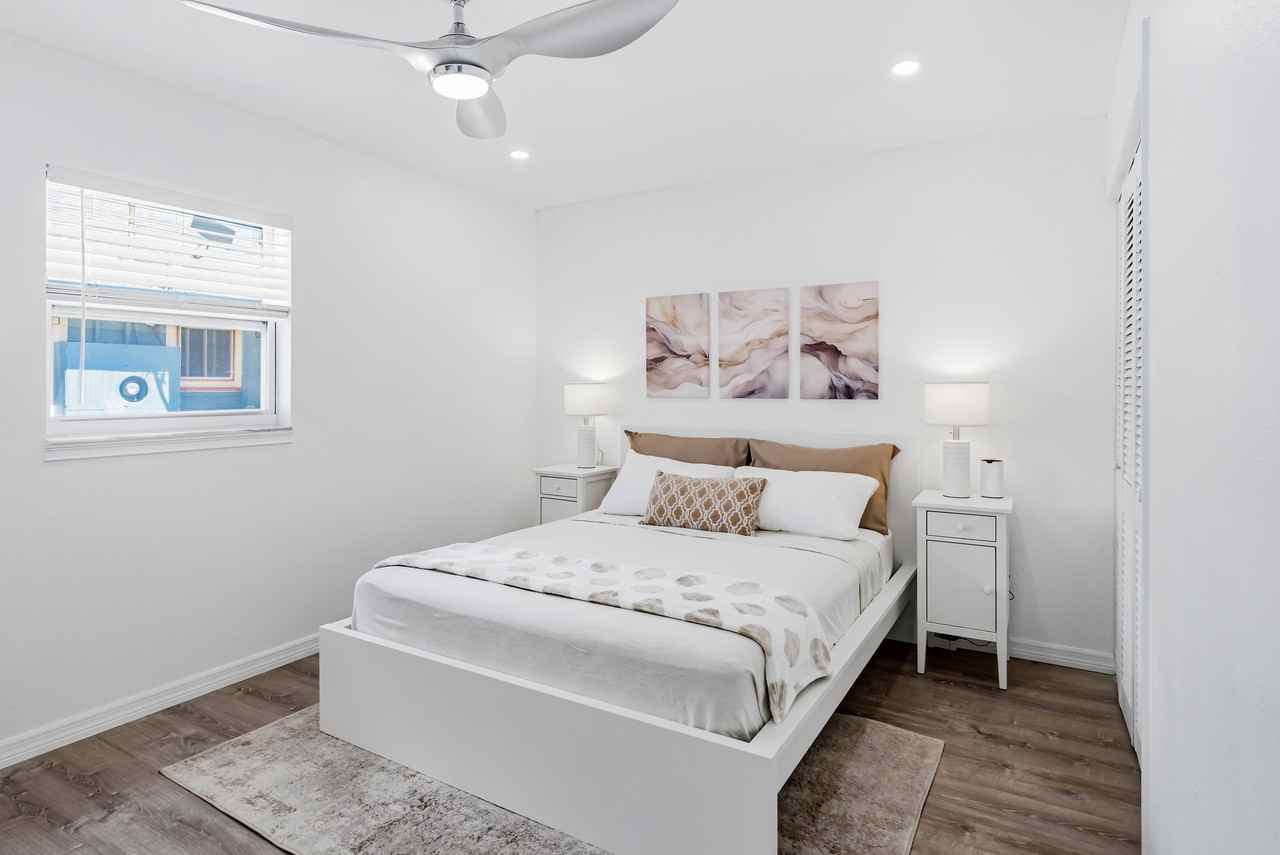 3114 Dupont St S #NA - Photo 2 of 26