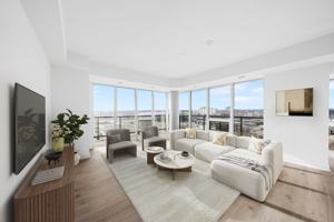 featured image of 1035 Southdown Road #911