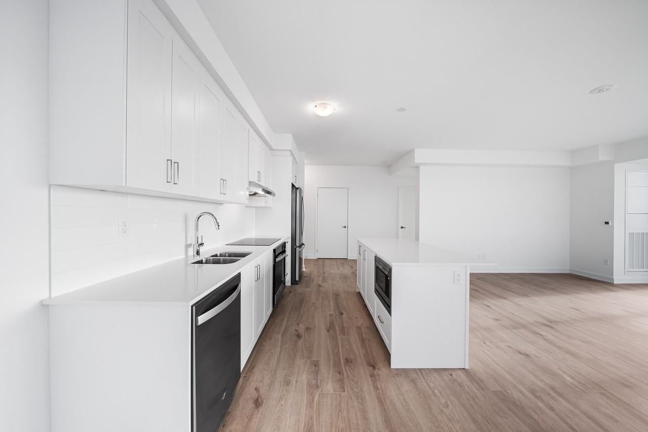 1035 Southdown Road #911 - Photo 6 of 37