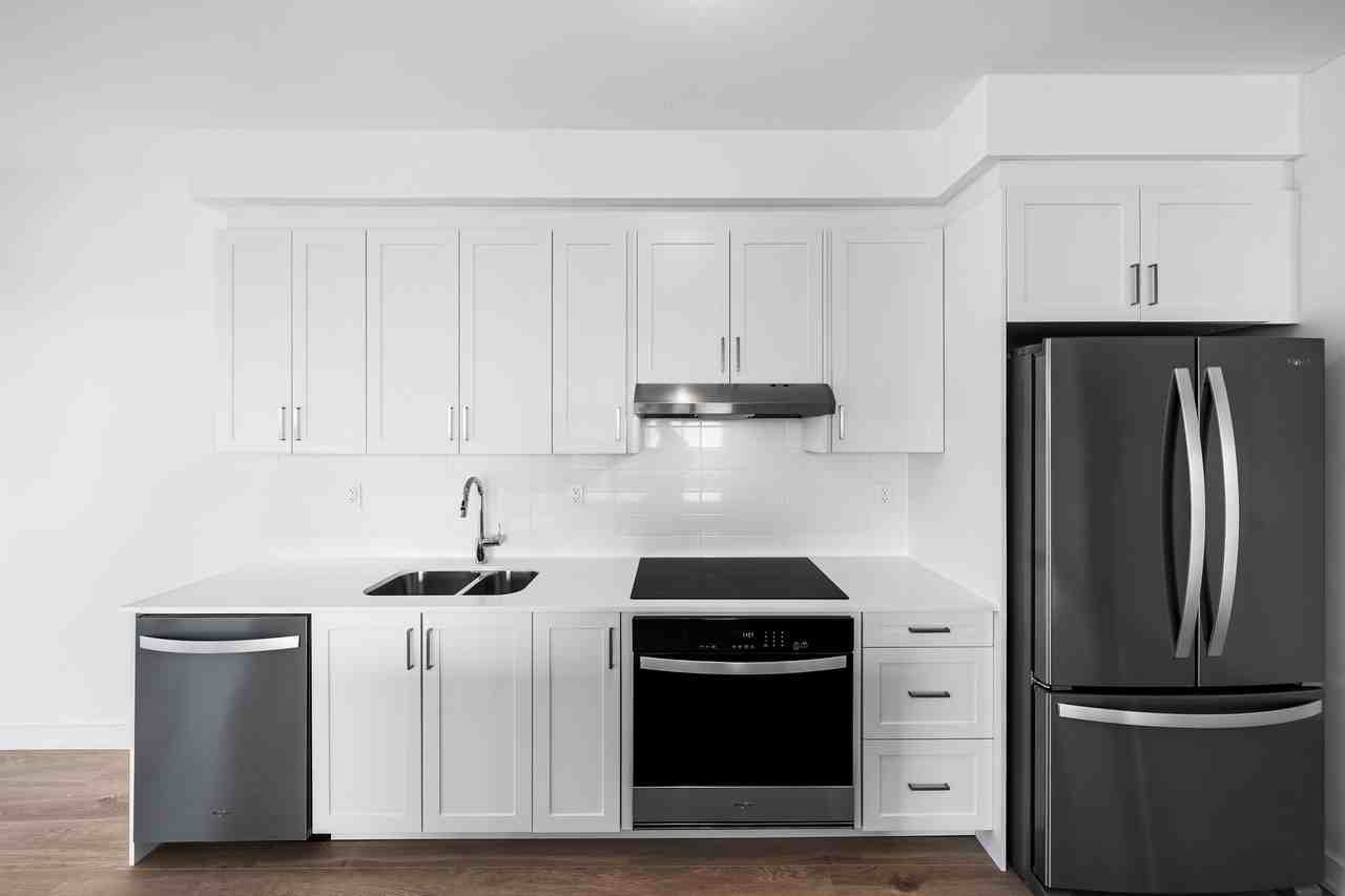 1035 Southdown Road #911 - Photo 7 of 37