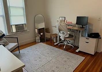 143 Manthorne Rd #1 - Photo 7 of 9