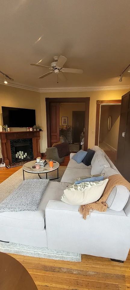 295 Beacon St #53 - Photo 4 of 22