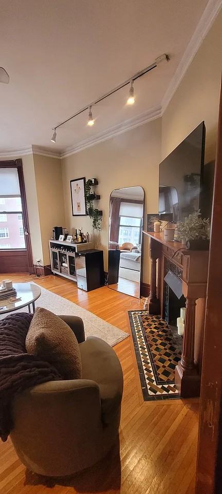 295 Beacon St #53 - Photo 5 of 22