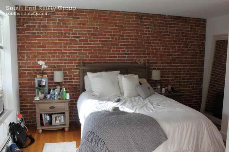 124 W Concord St #3 - Photo 6 of 22