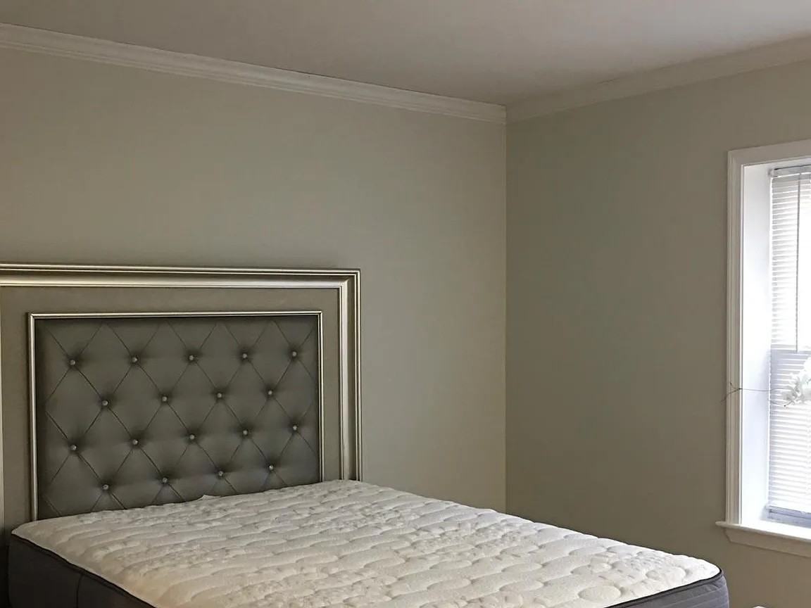 152 Newton St #6 - Photo 4 of 11