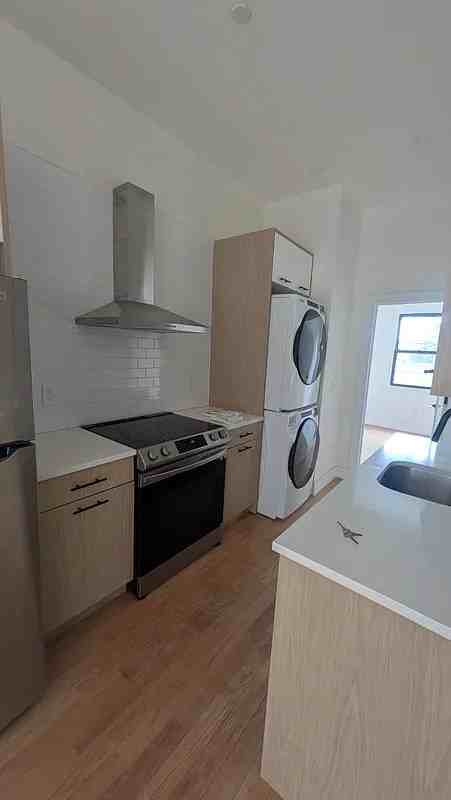 195 Mother Gaston Blvd #2 - Photo 3 of 10