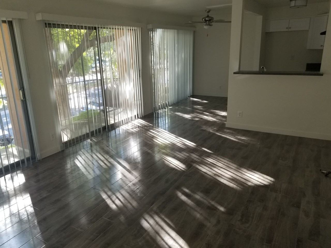 Premier Apartments LLC - Photo 2 of 14