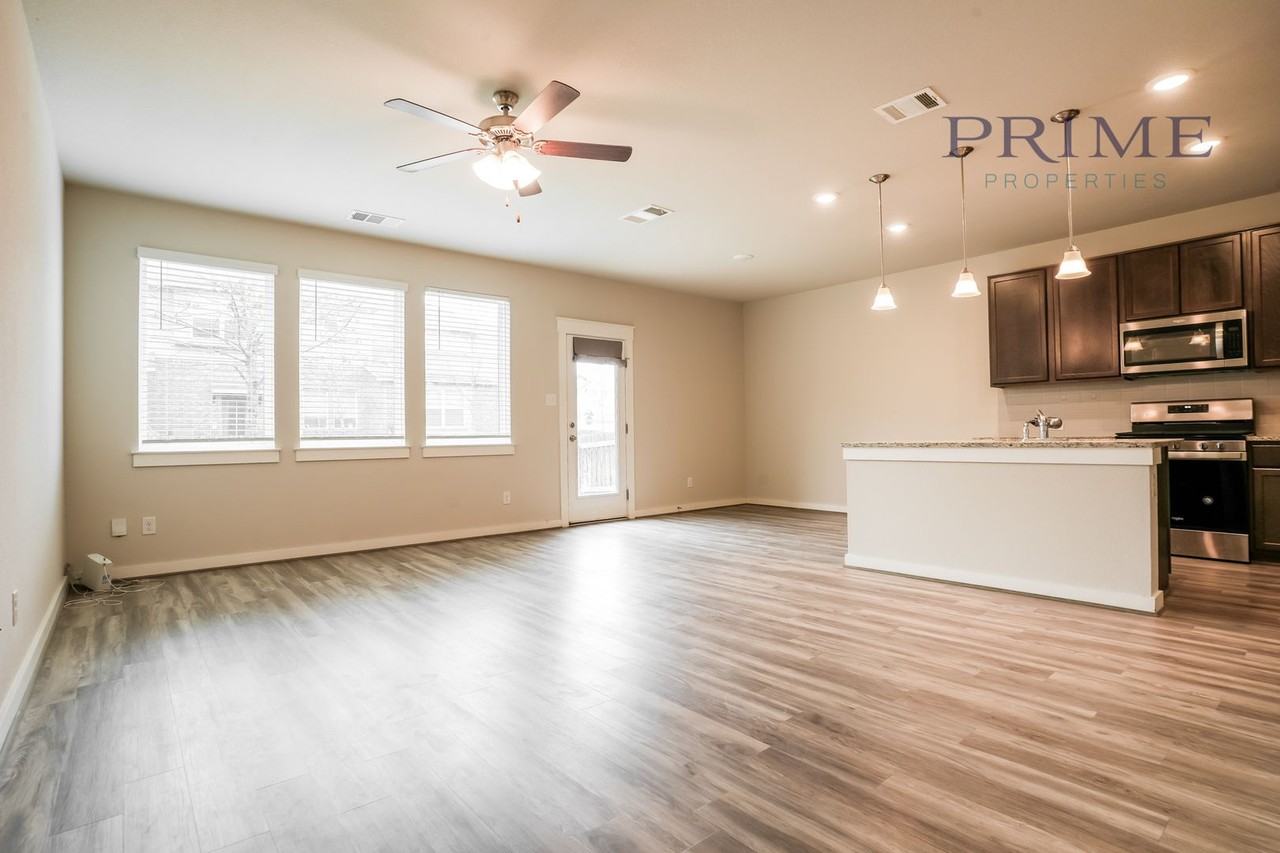 602 Skiff Moth Dr Unit C - Photo 4 of 17