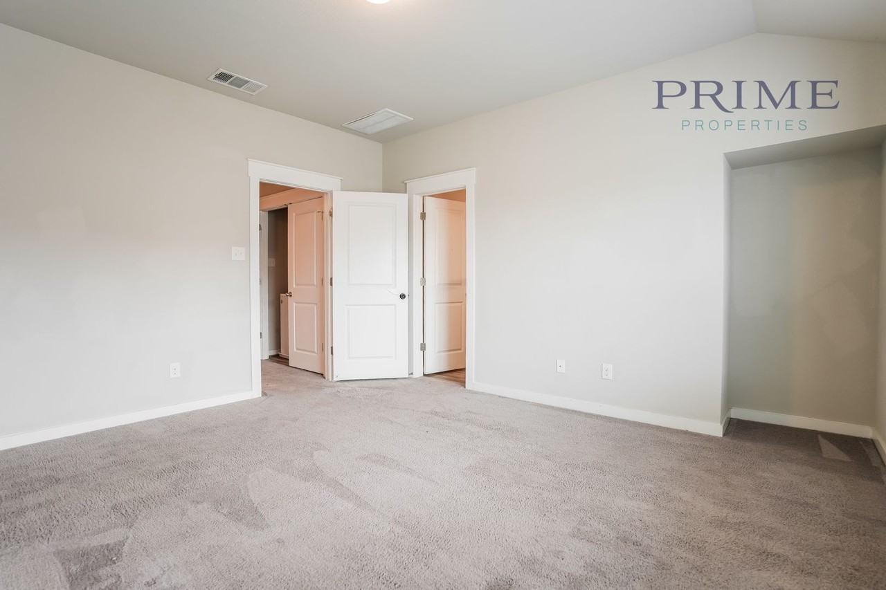 602 Skiff Moth Dr Unit C - Photo 5 of 17