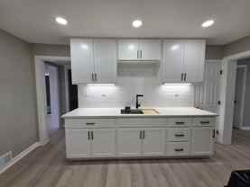 913 Peralta St - Photo 1 of 1