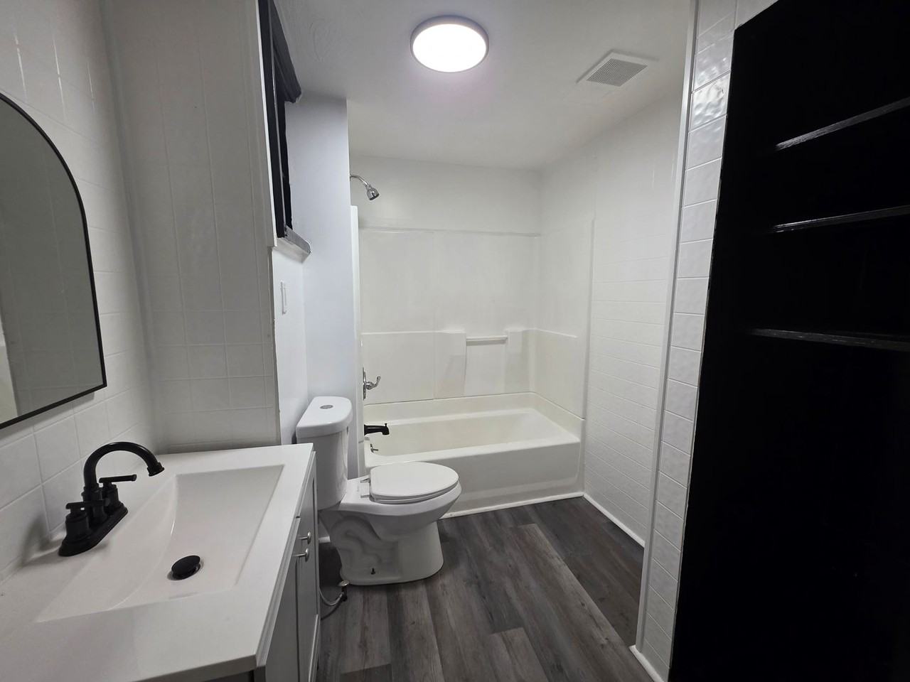 2658 S 18th St - Photo 5 of 15