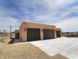 featured image of 3300 Tomahawk Dr #101