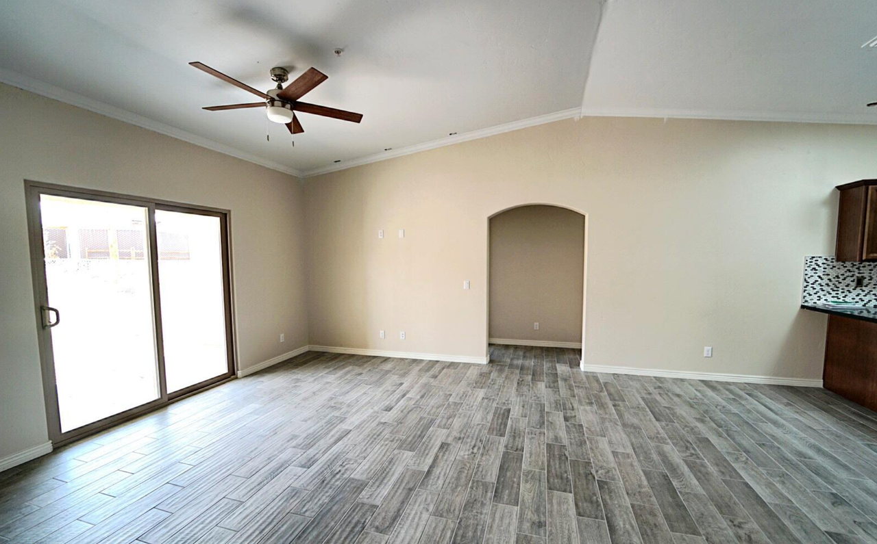 3300 Tomahawk Dr #101 - Photo 2 of 13