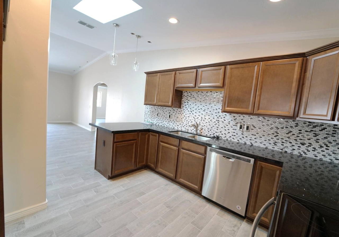 3300 Tomahawk Dr #101 - Photo 3 of 13