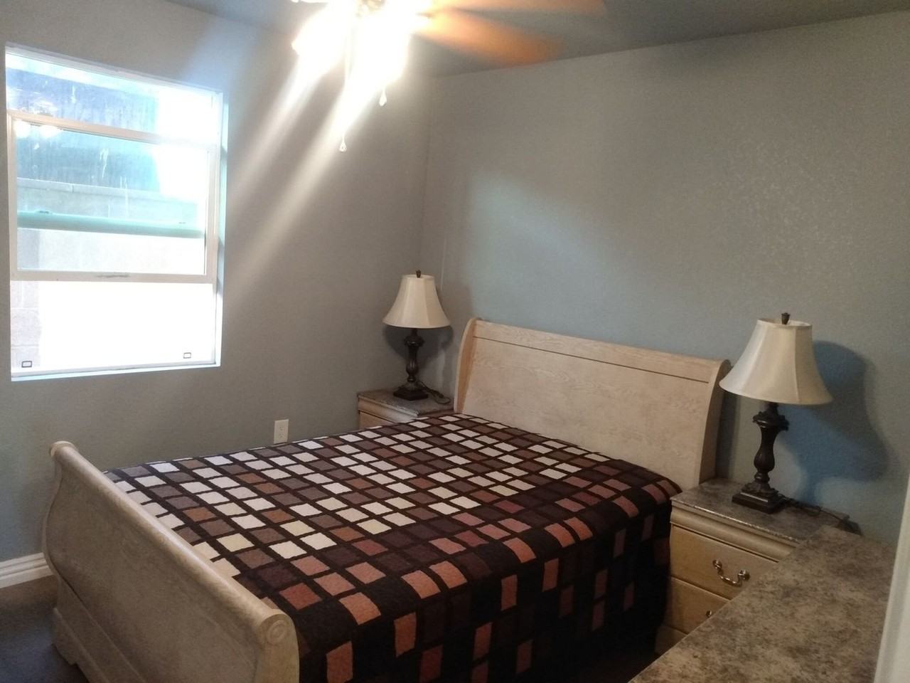 3471 Glendower St - Photo 3 of 9