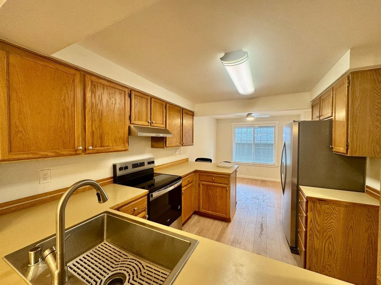 13717 Ne 87th St - Photo 3 of 22