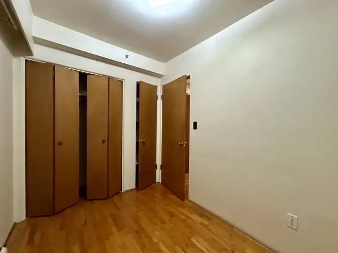 2215 York Ave #201 - Photo 6 of 14