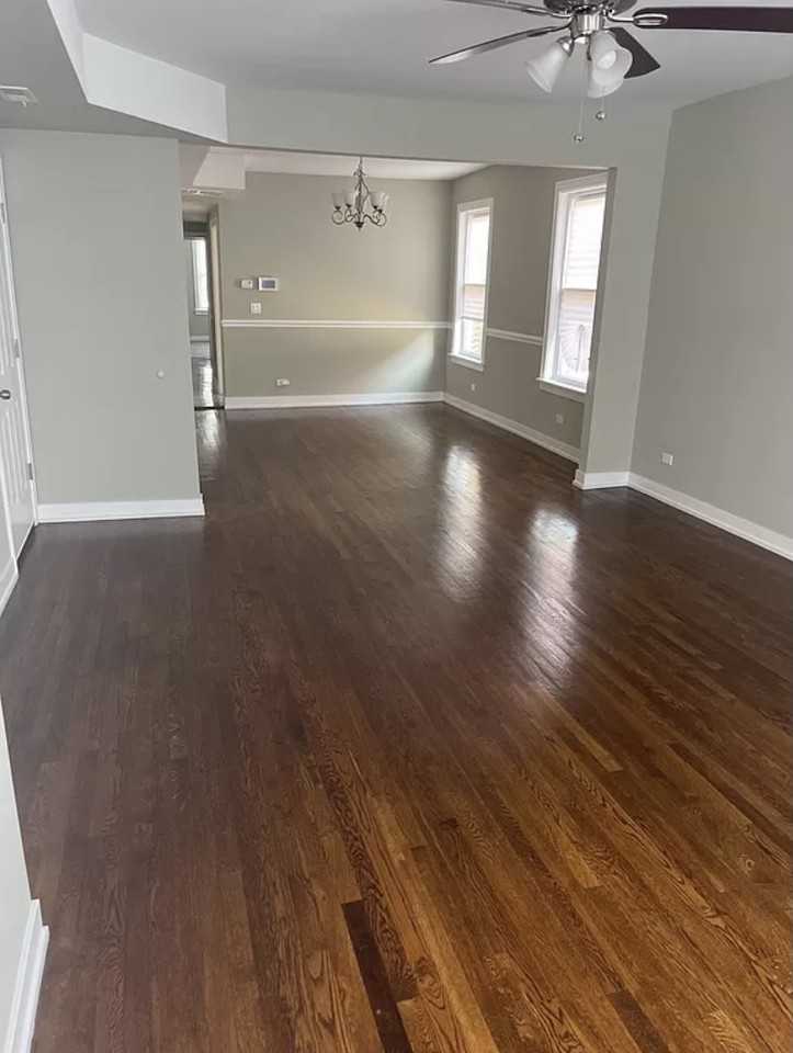 7831 S Loomis Blvd #2 - Photo 3 of 7