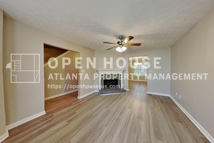 3703 Majestic Dr Sw - Photo 4 of 20