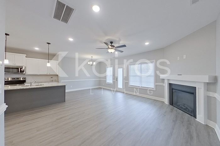 3705 Oak Leaf Way #F - Photo 6 of 23