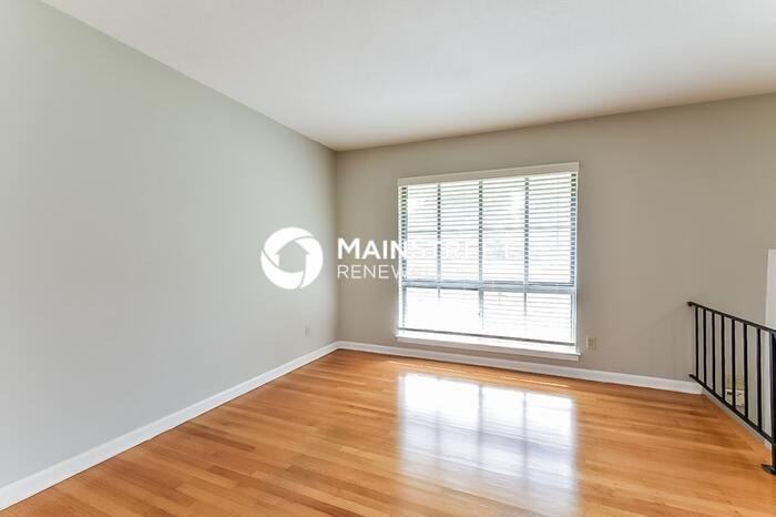 4798 Chuck Ave - Photo 5 of 18