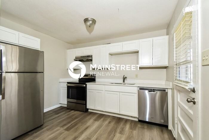 4798 Chuck Ave - Photo 6 of 18