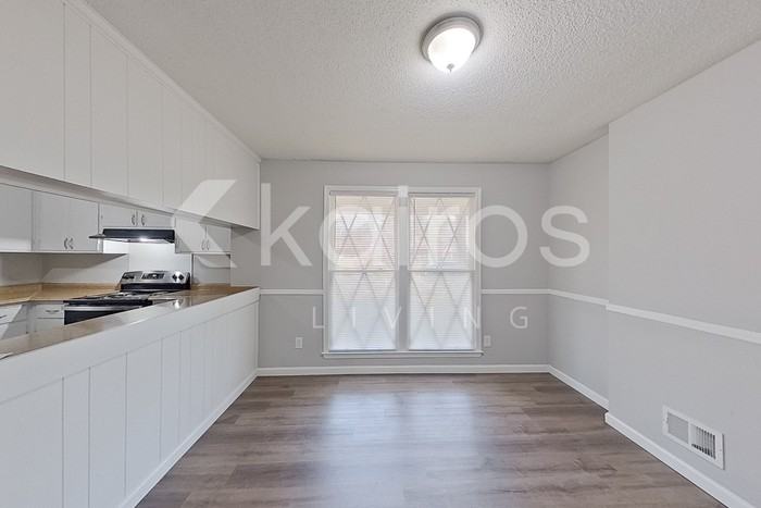 340 Carterhill Dr - Photo 6 of 21