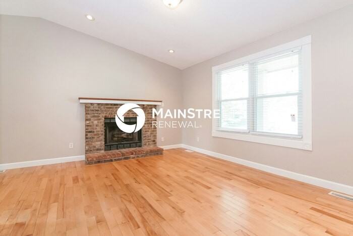 1063 Haven View Dr - Photo 2 of 15