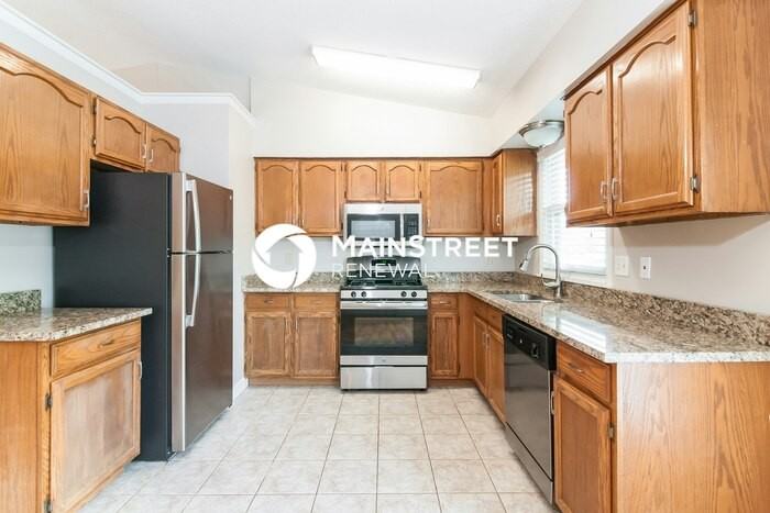 1063 Haven View Dr - Photo 5 of 15