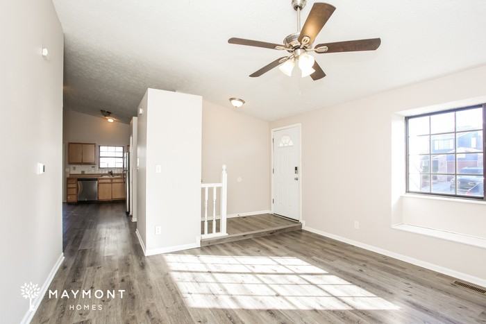 4132 Luxembourg Cir E - Photo 6 of 14