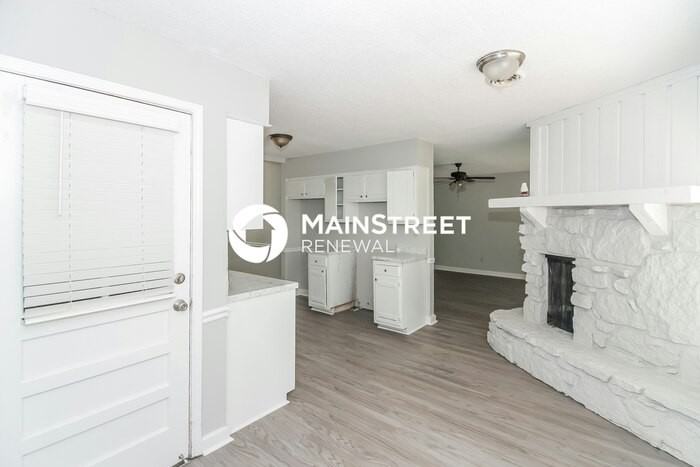 3552 Kirby Terrace Dr - Photo 6 of 16