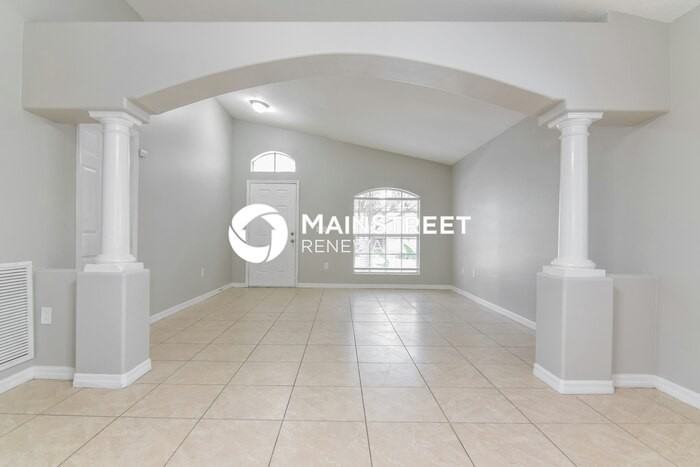 9503 N Hyaleah Rd - Photo 3 of 16