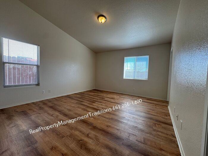 3316 Kaylyn St - Photo 7 of 20