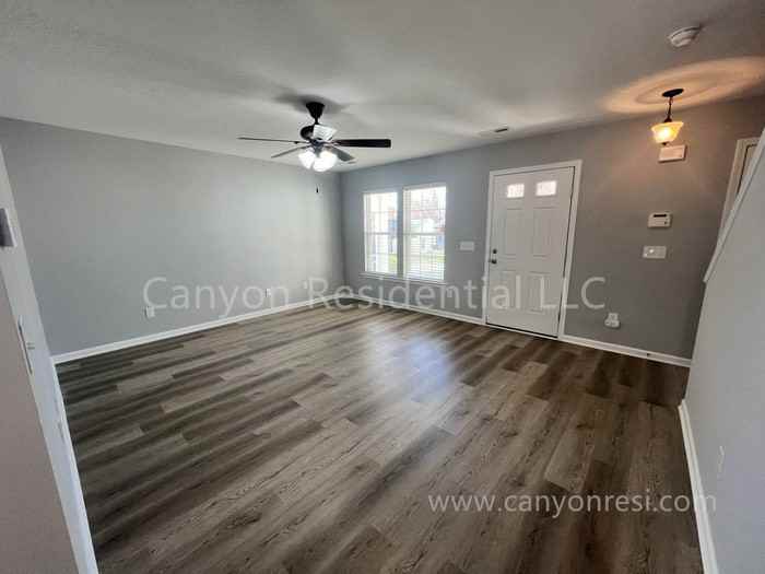 1837 Pope Hill Ct - Photo 7 of 29