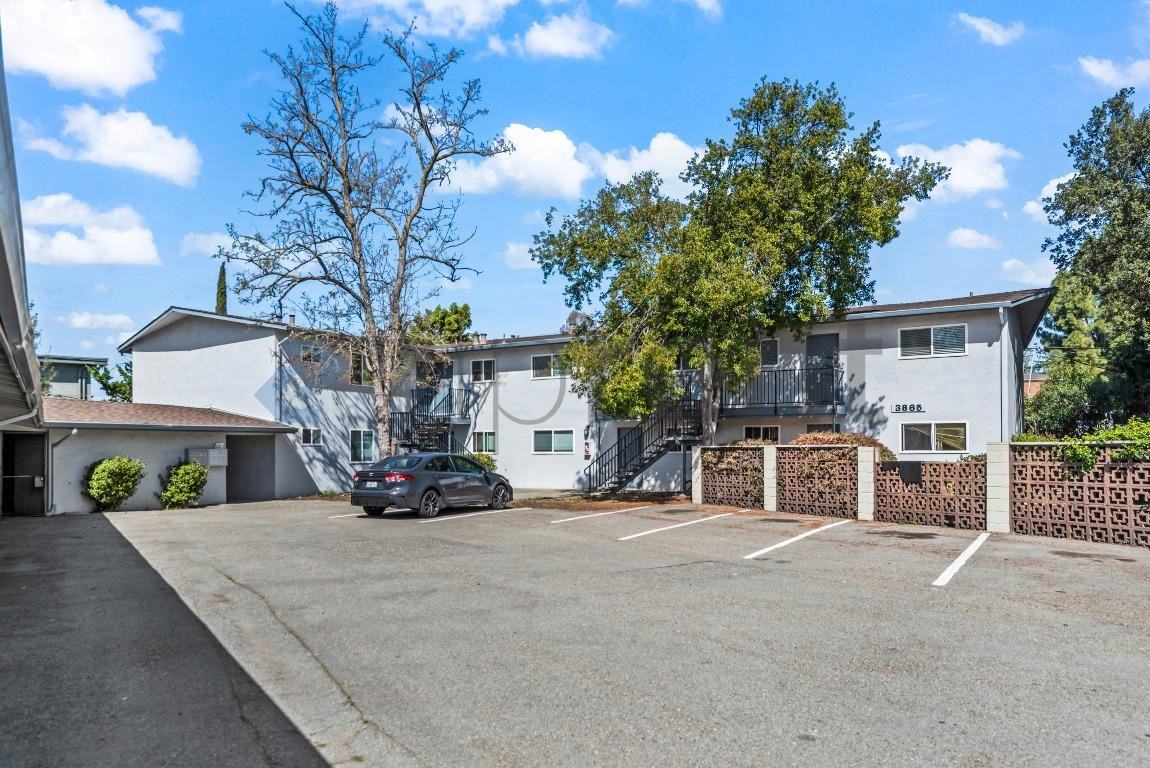 3865 Almond Ave #D - Photo 2 of 23