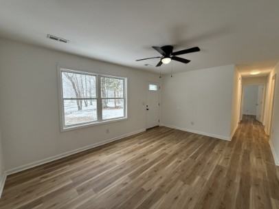 204 Mahone Court - Photo 4 of 21