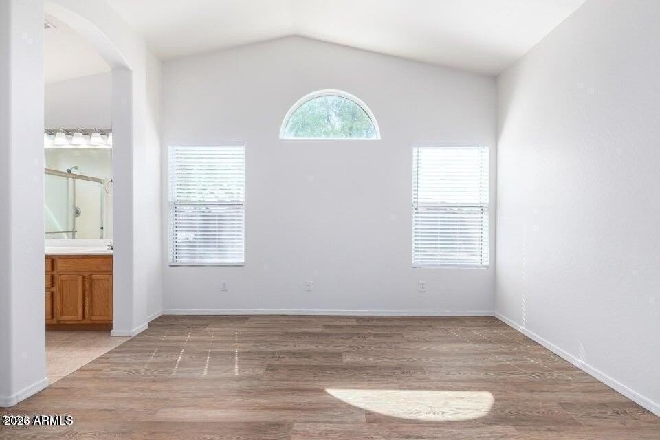 2109 E Danbury Rd - Photo 5 of 15