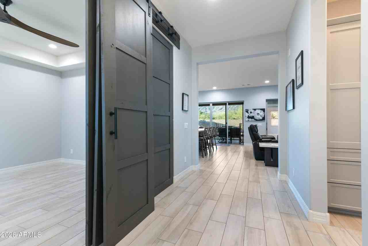 20942 W College Dr - Photo 3 of 41