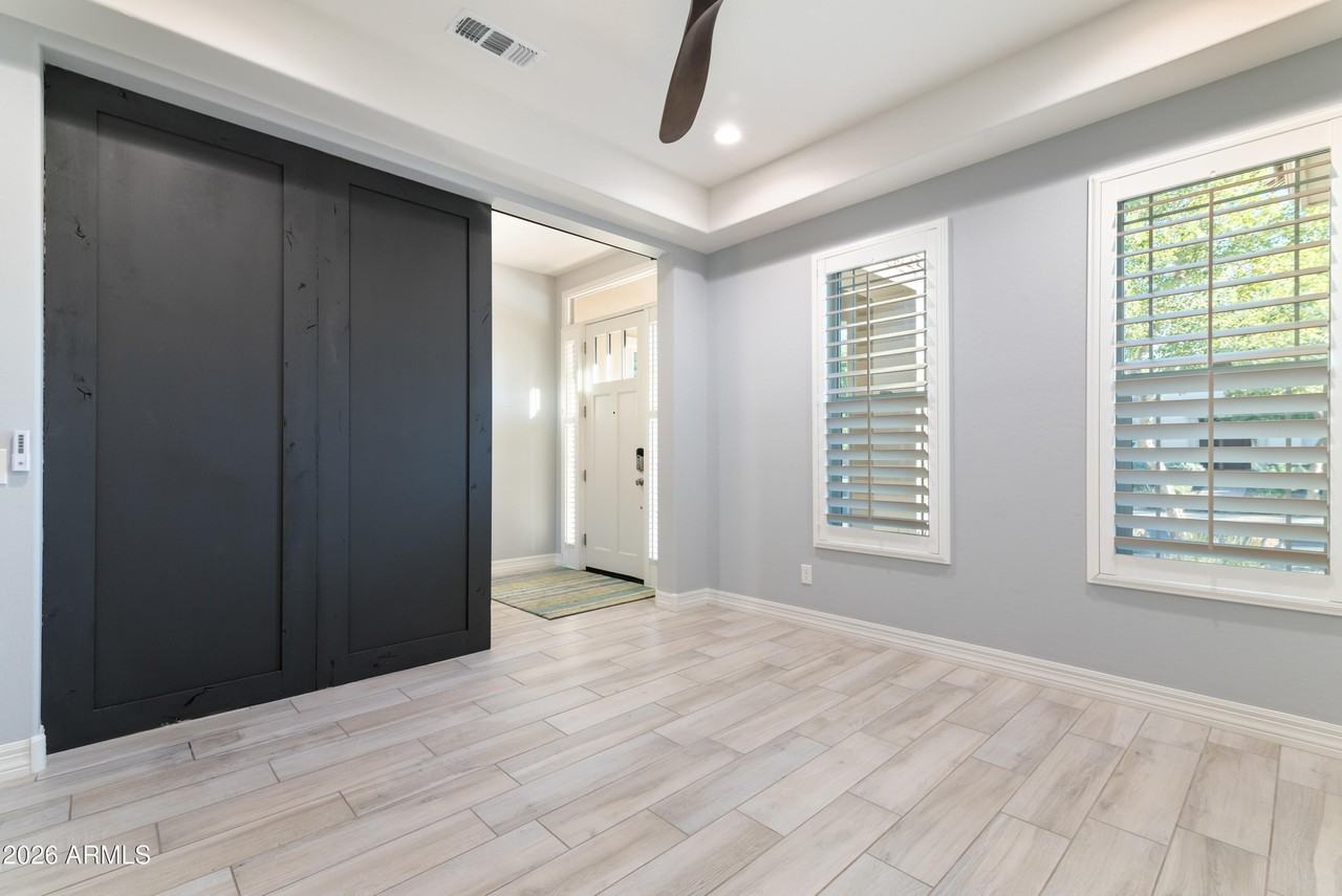 20942 W College Dr - Photo 4 of 41