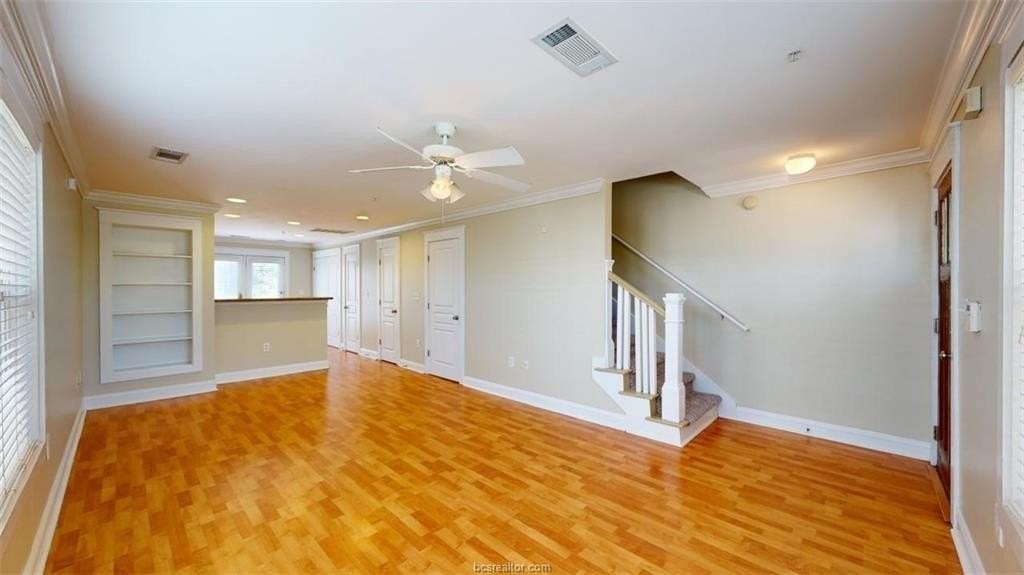 1725 Harvey Mitchell Pkwy S Apt 1721 - Photo 5 of 22