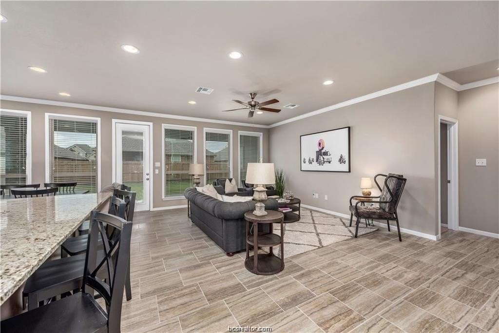 2525 Portland Ave - Photo 5 of 23